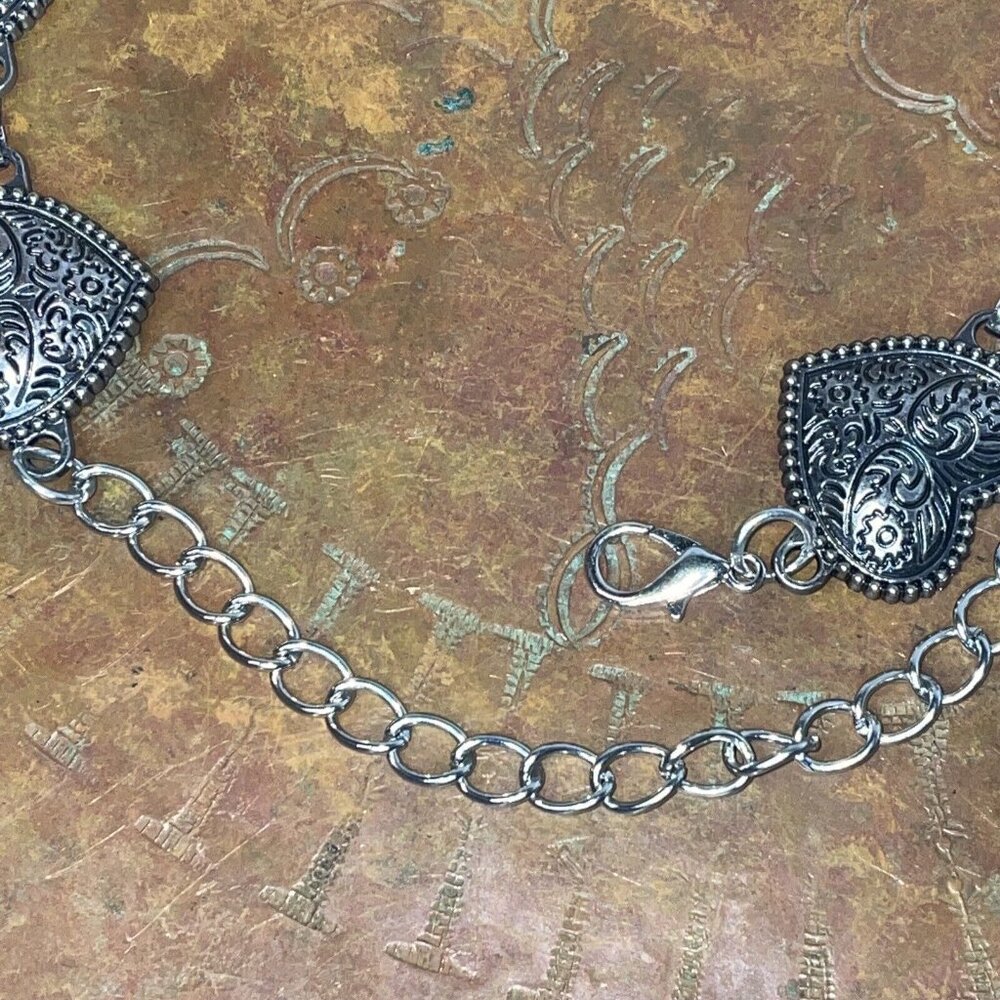 Womens Western Southwest Silver Heart Chain belt adjustable to 41 inch fall - Picture 7 of 10